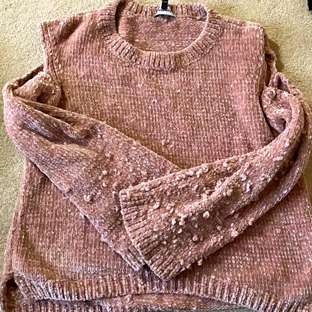 Cut out shoulder sweater